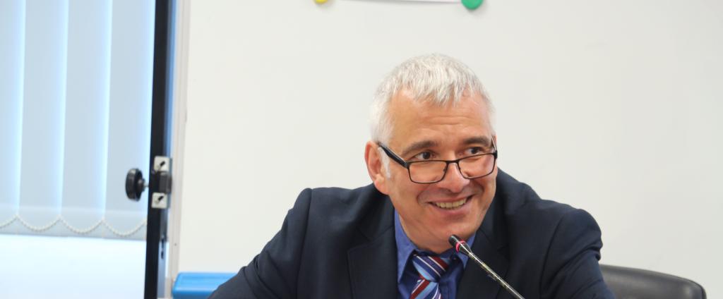 哈哈体育